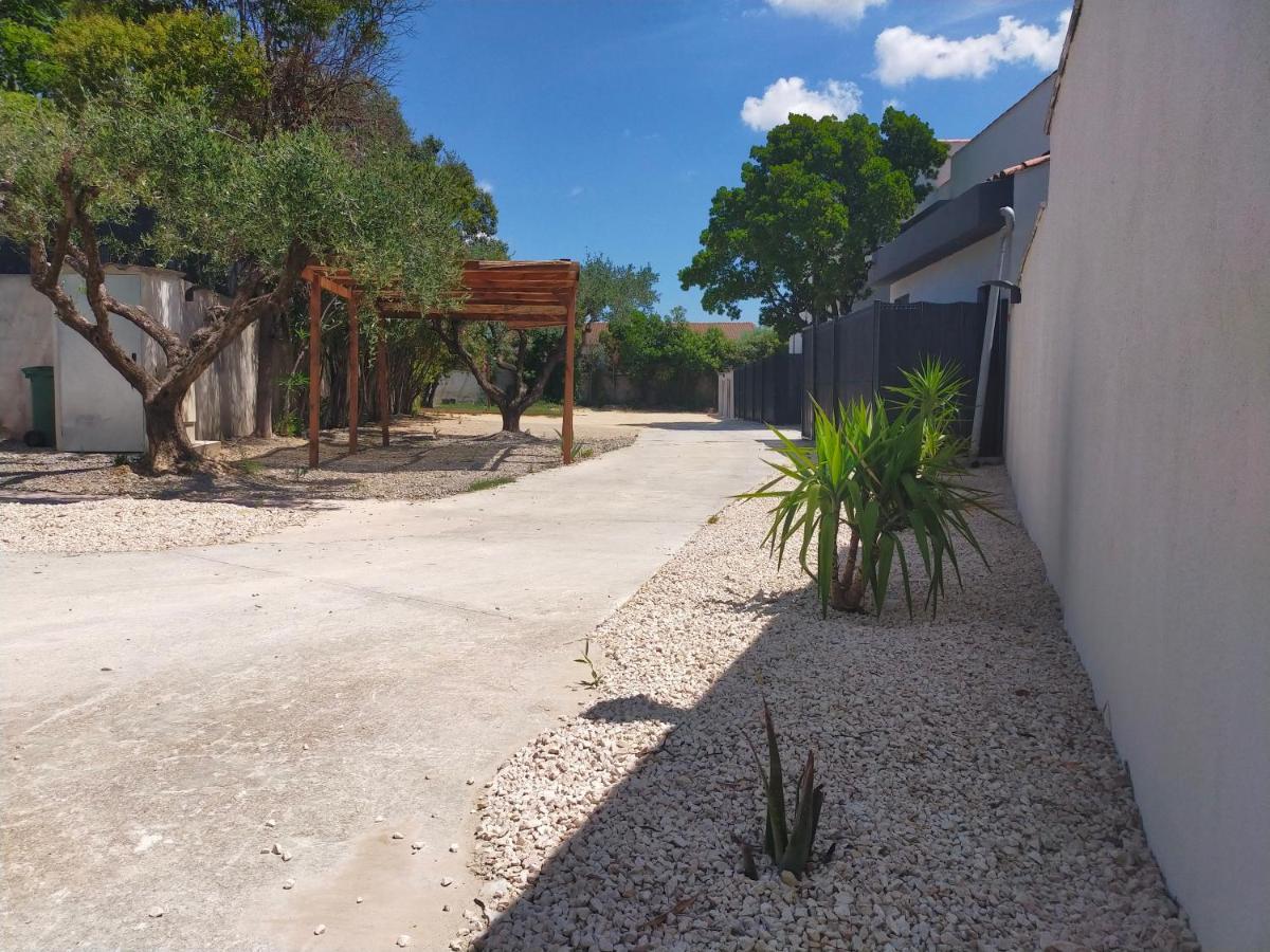 Villa Caremeau 1 Nimes Luaran gambar